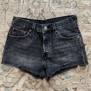 Levi’s 501 Faded Black Denim Shorts Size 25
